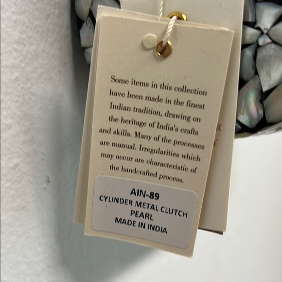 Antik Kraft | Silver Mosaic Mother Of Pearl w/ Crossbody Chain✨🐚 - Picture 3 of 14